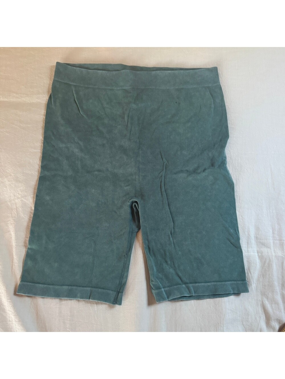 H&M Modern Biker Shorts Nylon Blend Green Size M